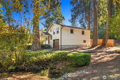 18709 Ballinger Way NE, Lake Forest Park, WA 98155 - Photo 5