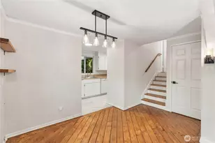 18709 Ballinger Way NE, Lake Forest Park, WA 98155 - Photo 13