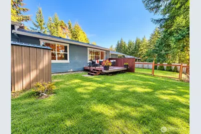 1574 NE Park View Drive #6, Bainbridge Island, WA 98110 - Photo 13