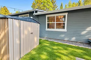 1574 NE Park View Dr, Bainbridge Island, WA 98110 - Photo 15