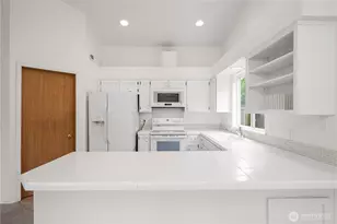 7805 Perregrine Pl, Arlington, WA 98223 - Photo 11