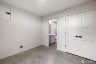 3454 33rd Ave W, Seattle, WA 98199 - Photo 31