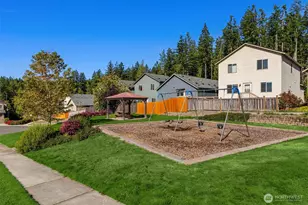 410 NE Hazelberry Ct, Poulsbo, WA 98370 - Photo 19
