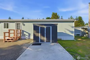 512 SW Berry Lake Dr, Port Orchard, WA 98367 - Photo 29
