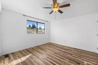 2218 E Fulton Street, Mount Vernon, WA 98273 - Photo 21