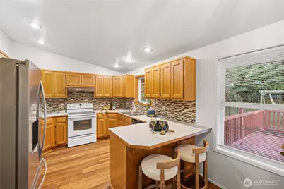 24 74th Street SW, Everett, WA 98203 - Photo 11