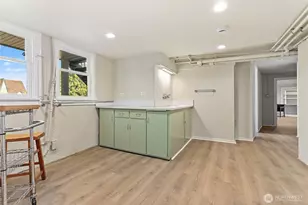 800 E Laurel St, Bellingham, WA 98225 - Photo 29