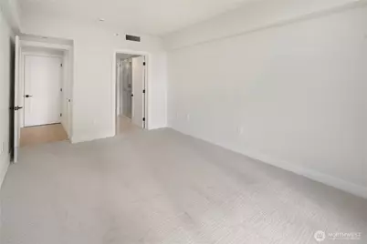 650 Bellevue Way NE #3303, Bellevue, WA 98004 - Photo 15