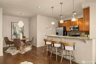 150 102nd Ave SE, Bellevue, WA 98004 - Photo 3