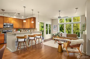 150 102nd Ave SE, Bellevue, WA 98004 - Photo 1