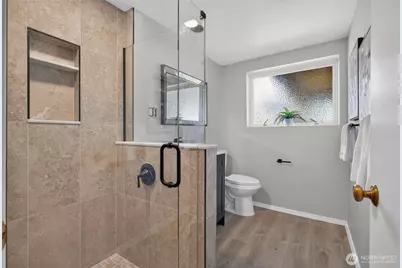 22520 90th Avenue W, Edmonds, WA 98026 - Photo 25