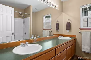 9818 S 220th Pl, Kent, WA 98031 - Photo 35