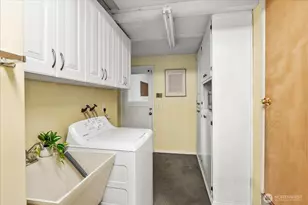 2127 N 193rd St, Shoreline, WA 98133 - Photo 13