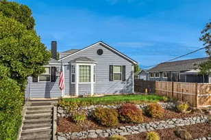 1920 6th St, Bremerton, WA 98337 - Photo 3