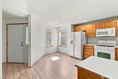 130 85th Avenue SE, Lake Stevens, WA 98258 - Photo 7
