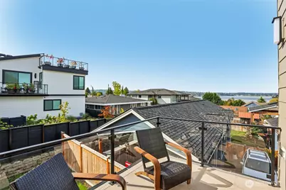 1015 N 35th Street, Renton, WA 98056 - Photo 33