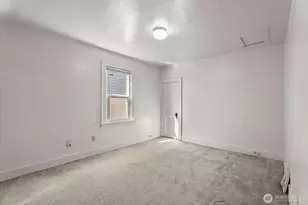 511 N 71st St, Seattle, WA 98103 - Photo 17