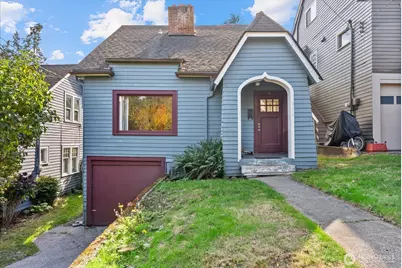 511 N 71st Street, Seattle, WA 98103 - Photo 1