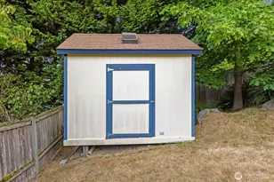 17207 76th Ave W, Edmonds, WA 98026 - Photo 37