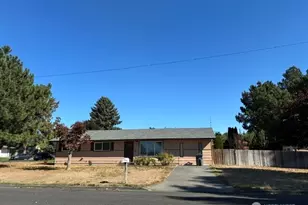 701 S 5th Ave, Othello, WA 99344 - Photo 1