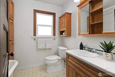 4847 41st Avenue SW, Seattle, WA 98116 - Photo 11
