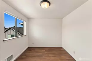 731 N 94th St, Seattle, WA 98103 - Photo 19