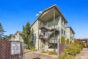 731 N 94th St, Seattle, WA 98103 - Photo 3