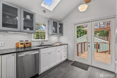 4503 NE 95th Street, Seattle, WA 98115 - Photo 7