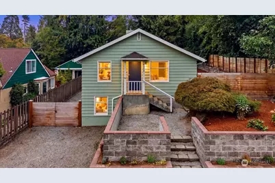 4503 NE 95th Street, Seattle, WA 98115 - Photo 1