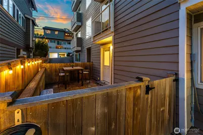 555 Prospect Street #1, Seattle, WA 98109 - Photo 21
