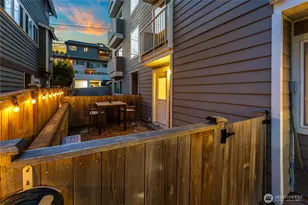555 Prospect St, Seattle, WA 98109 - Photo 21
