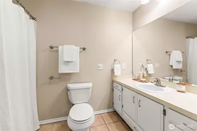 555 Prospect Street #1, Seattle, WA 98109 - Photo 17