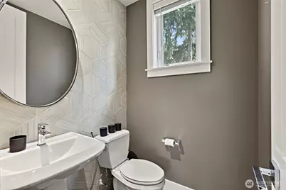 11030 SE 60th Lane, Bellevue, WA 98006 - Photo 13