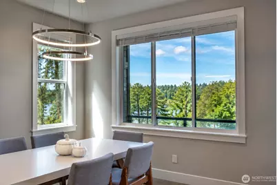 11030 SE 60th Lane, Bellevue, WA 98006 - Photo 11