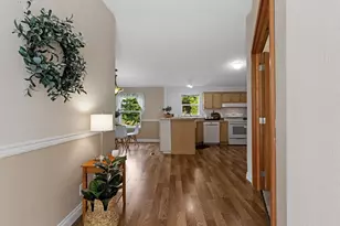 12608 NE Hollyhills Dr, Bothell, WA 98011 - Photo 39
