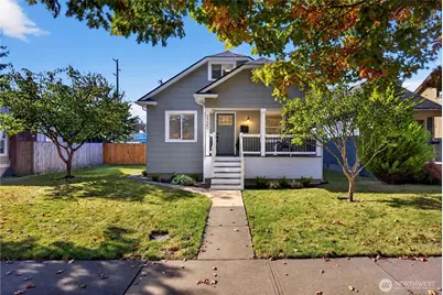 2320 McDougall Avenue, Everett, WA 98201 - Photo 1