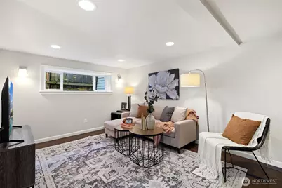 7711 Sunnyside Avenue N, Seattle, WA 98103 - Photo 21