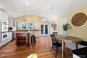 7711 Sunnyside Ave N, Seattle, WA 98103 - Photo 5