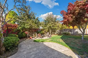 7711 Sunnyside Ave N, Seattle, WA 98103 - Photo 27