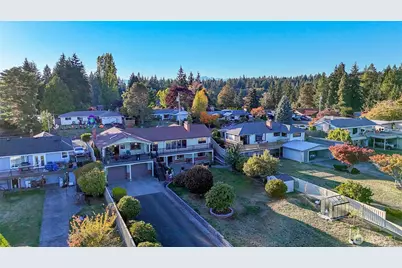 3218 Viewcrest Drive NE, Bremerton, WA 98310 - Photo 3