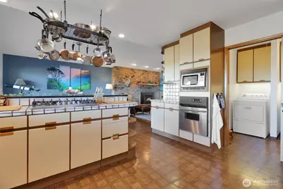 3218 Viewcrest Drive NE, Bremerton, WA 98310 - Photo 19