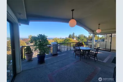 3218 Viewcrest Drive NE, Bremerton, WA 98310 - Photo 5