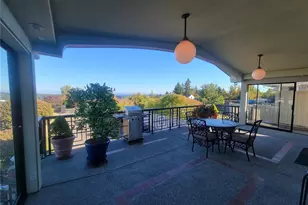 3218 Viewcrest Dr NE, Bremerton, WA 98310 - Photo 5