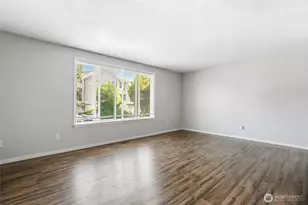 14333 32nd Ave NE, Seattle, WA 98125 - Photo 11