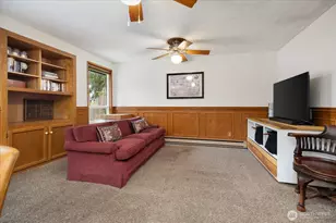255 NW Columbia Dr, Oak Harbor, WA 98277 - Photo 17