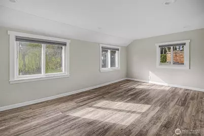 1251 S 230th Street, Des Moines, WA 98198 - Photo 29
