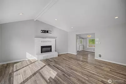 1251 S 230th Street, Des Moines, WA 98198 - Photo 11