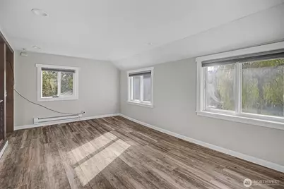 1251 S 230th Street, Des Moines, WA 98198 - Photo 33
