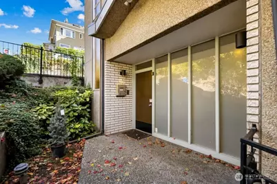 303 N 44th Street #203, Seattle, WA 98103 - Photo 27