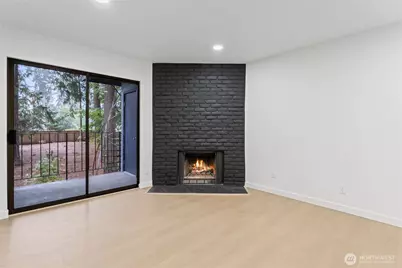 14020 Juanita Drive NE #B3, Kirkland, WA 98034 - Photo 5